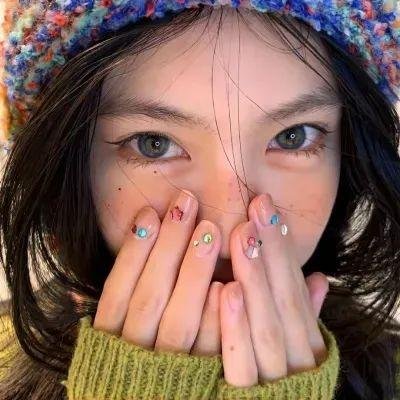 少许灰烬