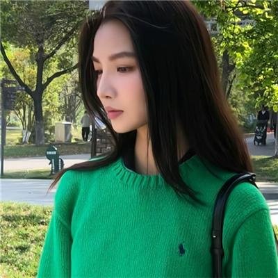 恰似两滴水